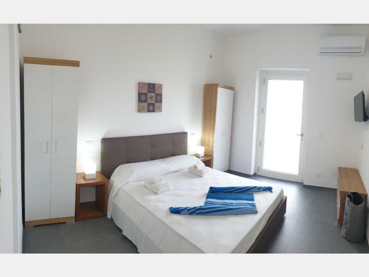Medusa Room Apartment Porto Cesareo Bagian luar foto