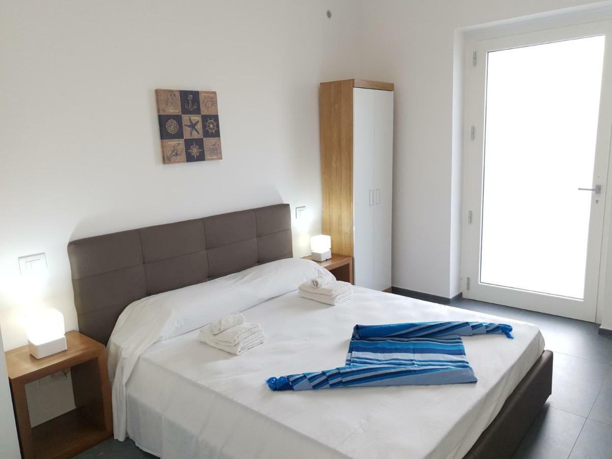 Medusa Room Apartment Porto Cesareo Bagian luar foto